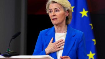 Președinta Comisiei Europene își exprimă sprijinul deplin pentru Zelenski