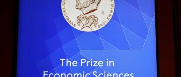 Americanii Robert Hall și Michael Woodford au câștigat Premiul Nobel pentru Economie