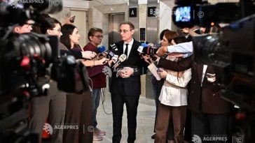 Niculescu, după întâlnirea cu grupul PACE: Discuția – foarte deschisă; Peia: Voturi pentru un Guvern politic