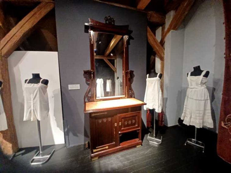 Timiș: Expoziția ‘Lumea de ieri. Banatul în secolele XIX-XX’, de la MNB, încheie ‘Trilogia socială a Banatului’