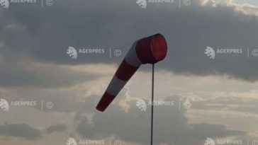 Cod galben de vânt în Dobrogea; ploi în mai multe regiuni