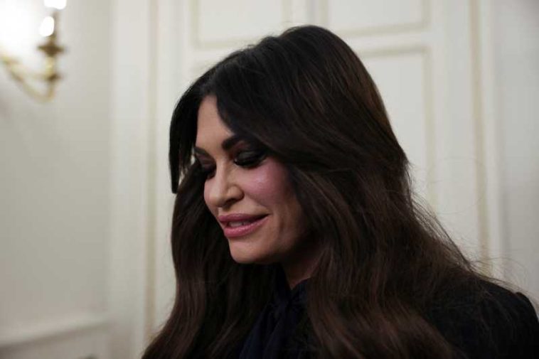Donald Trump confirmă că ia în considerare retragerea ambasadoarei SUA în Grecia