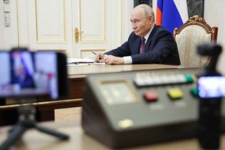 Putin a discutat despre vânzarea de motorină către SUA cu președintele Emiratelor Arabe Unite
