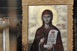 SĂRBĂTORI ORTODOXE: Sfânta Cuvioasă Parascheva de la Iași (14 octombrie)
