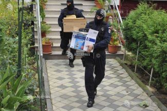 Prahova: 27 de percheziții într-un dosar de fals și înșelăciune; prejudiciul – aproape 2 milioane de lei