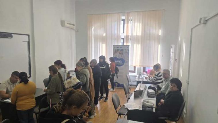 Buzău: Angajatorii cer tineri cu studii tehnice; se pune problema corelării programelor școlare cu cerințele angajatorilor