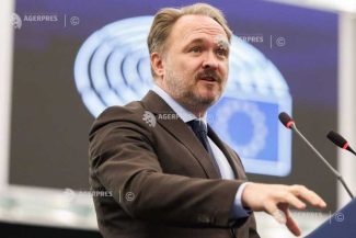 Bruxelles-ul propune amânarea, cu un an, a normelor privind emisiile de metan
