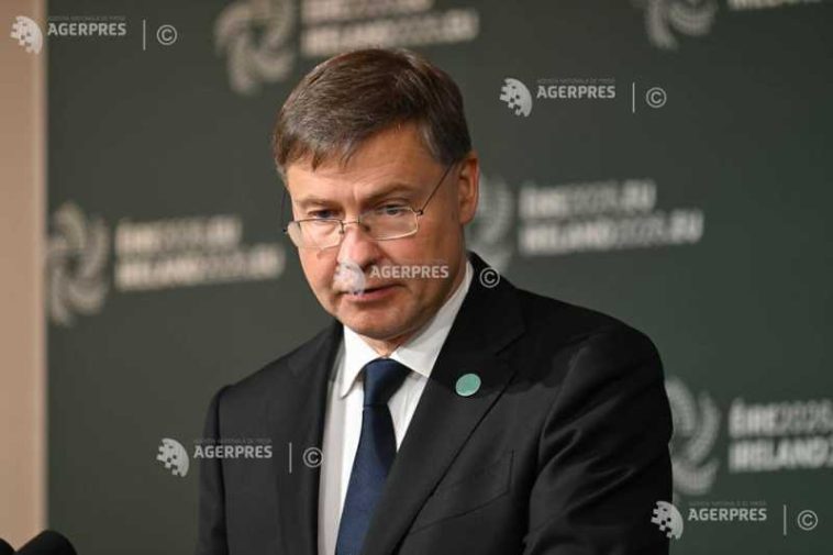 Valdis Dombrovskis: Guvernele europene trebuie să adopte o politică fiscală prudentă