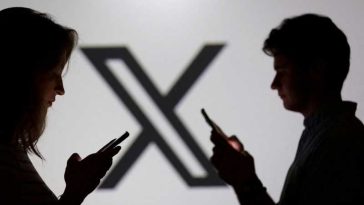 X suspendă 13.000 de conturi legate de Iran, Rusia și China și cărora le atribuie operațiuni de influențare a politicii SUA