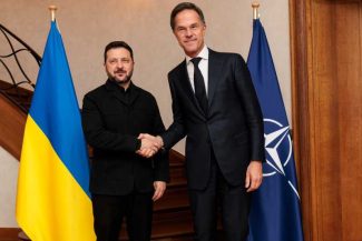 Mark Rutte subliniază, într-o întâlnire cu Volodimir Zelenski, importanța unei ‘încetări a focului energetice’
