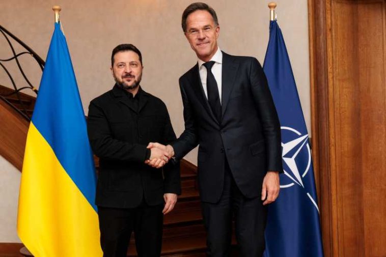 Mark Rutte subliniază, într-o întâlnire cu Volodimir Zelenski, importanța unei ‘încetări a focului energetice’