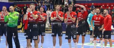 Handbal masculin: CS Dinamo București, învinsă la scor de Barca în Liga Campionilor