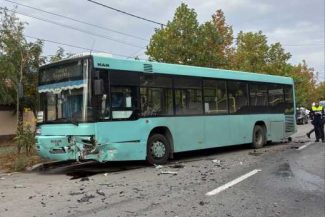 Dolj: Numărul răniților în accidentul de la Craiova a crescut la zece; un tânăr a decedat