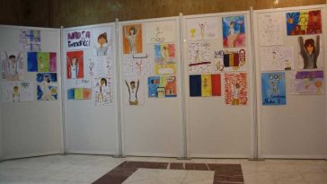 AnulNadia/Teleorman: Miniexpoziția ‘Nadia – gimnasta care i-a inspirat pe elevi’, deschisă la Muzeul Județean