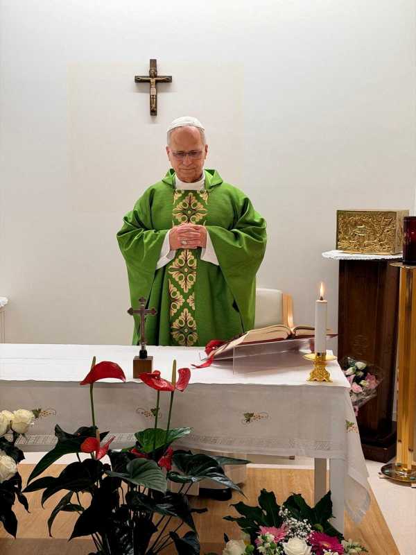 Papa Leon al XIV-lea va apărea în public duminică, anunță Vaticanul