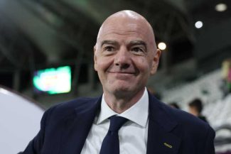 Fotbal: Oficiali ai FIFA îi cer lui Infantino să renunțe la premiul pentru pace sau să-l depolitizeze