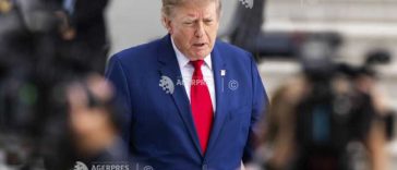 Trump spune că noua sa purtătoare de cuvânt ar trebui să își ‘reconsidere’ viitorul în această funcție