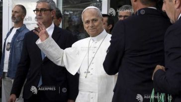 Papa Leon al XIV-lea a părăsit Spitalul Gemelli din Roma