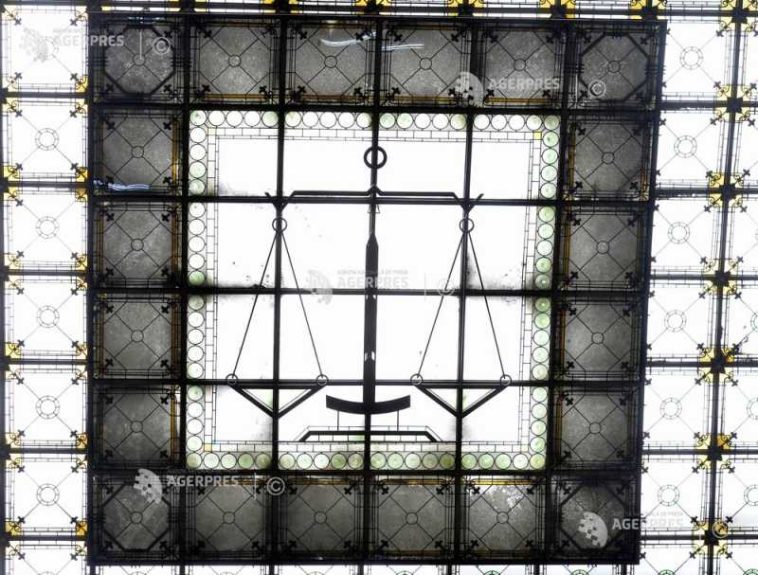 Uniunea Barourilor: Un răspuns al inteligenței artificiale nu oferă, prin el însuși, garanțiile profesiei de avocat