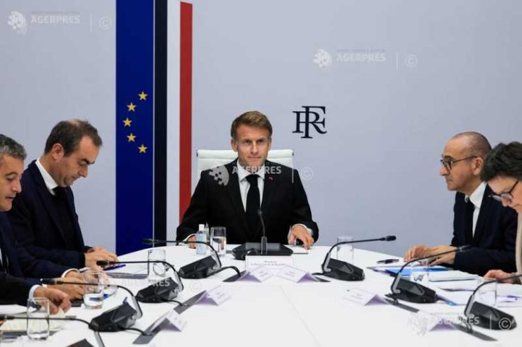 Președintele Emmanuel Macron respinge demisia ministrului de interne în contextul violențelor din Franța