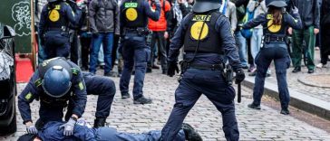 Danemarca/Anchetă în legătură cu presupuse acte de violență ale poliției împotriva unor jurnaliști la un protest