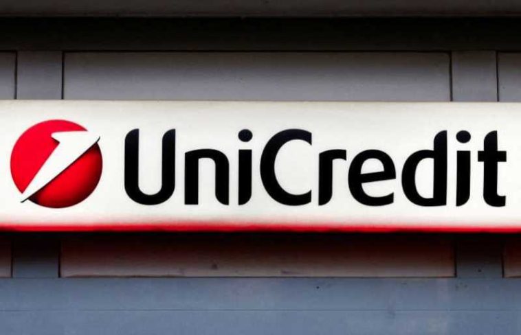 UniCredit a răscumpărat o divizie de la Societe Generale (Reuters)