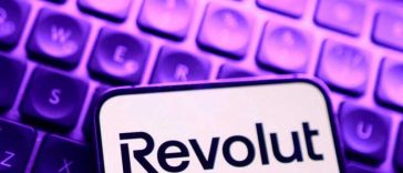 Revolut anunță perturbări ale serviciilor; clienții nu pot accesa aplicația