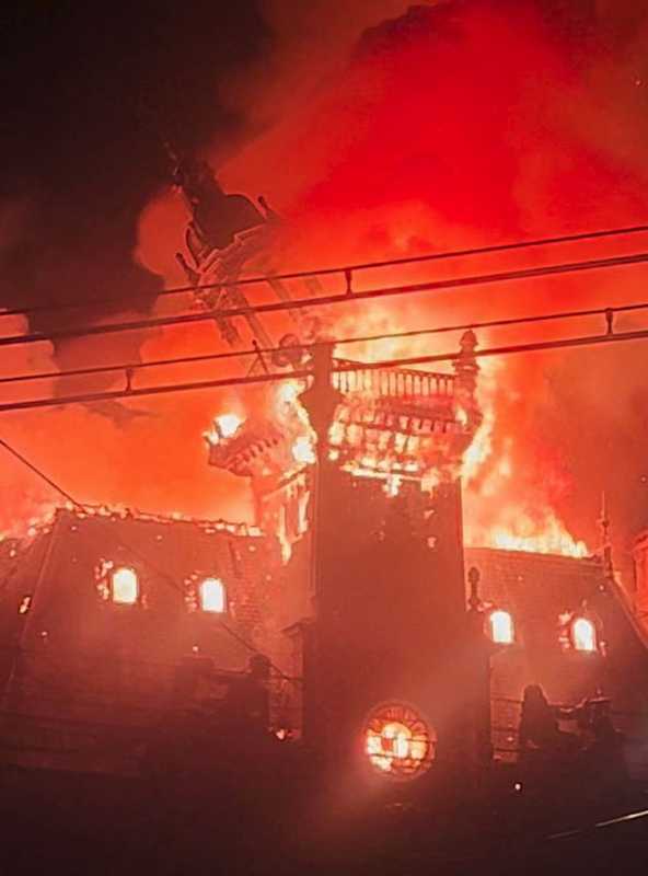 Incendiul de la primăria din Limoges în Franța: un serviciu antiterorist, sesizat