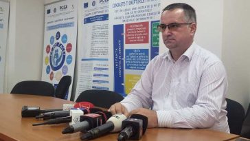 Bistrița-Năsăud: Elevul de 13 ani, autorul atacului cu cuțitul de la o școală, a acționat premeditat și nu a manifestat remușcări (Parchet)