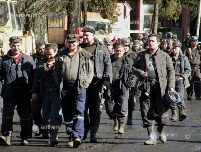 Hunedoara: Protest spontan al minerilor de la exploatarea de cărbune Vulcan
