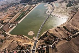 Bihor: Cele două tronsoane în lucru ale Autostrăzii Transilvania din județ ar putea fi deschise de Crăciun