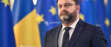 Dan Neculăescu a preluat mandatul de ministru de Externe, în prezența premierului Luca Niculescu
