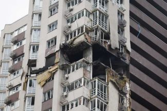 Ucraina denunță atacuri rusești constante asupra infrastructurii energetice, căilor ferate, magazinelor și locuințelor