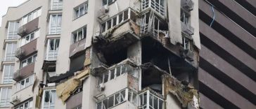 Ucraina denunță atacuri rusești constante asupra infrastructurii energetice, căilor ferate, magazinelor și locuințelor