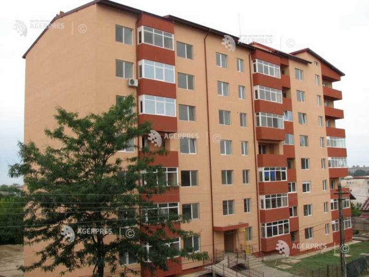 Tranzacțiile imobiliare au scăzut cu 17,8% în primele nouă luni din 2026, la 381.094 de imobile (analiză)