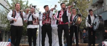 Bihor: Peste 7.000 de participanți la ”Higheghe și vin”, în patru orașe din județ (GALERIE FOTO)