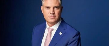 INTERVIU/Dr. Florin Lăzărescu: Inteligența artificială va avea un rol important în stomatologie, dar decizia terapeutică rămâne la medic