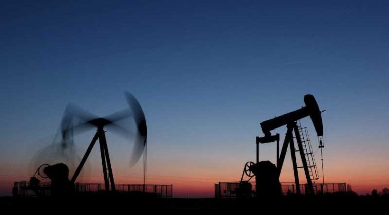 Cotațiile țițeiului au urcat joi cu peste doi dolari după atacurile asupra Arabiei Saudite