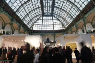 Manifestații în Franța/Târgul Art Basel Paris își închide porțile cu două zile mai devreme