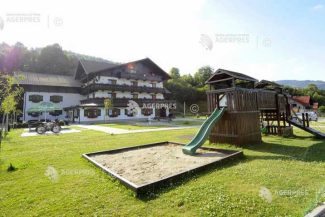 INS: România avea peste 500.000 de locuri de cazare turistică la 31 iulie 2026, în creștere cu 7,7%