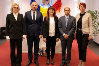 Neamț: Ambasadorul Indiei în România, dialog cu autoritățile locale pentru dezvoltarea relațiilor economice