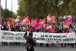 Franța: Mii de persoane protestează la Orleans împotriva extremei drepte înaintea congresului lui Marine Le Pen (GALERIE FOTO)