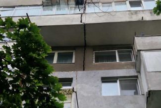 PMB: Crăpătura la blocul OD3 există de nouă ani; cauza nu e calitatea proastă a construcției, ci problemele la canalizare