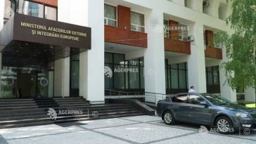Încălcări ale spațiului aerian/ Chișinăul expulzează un diplomat rus, Moscova promite un răspuns ferm