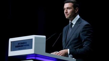 VIDEO Jordan Bardella, reales la conducerea Rassemblement National, înaintea lansării candidaturii lui Marine Le Pen