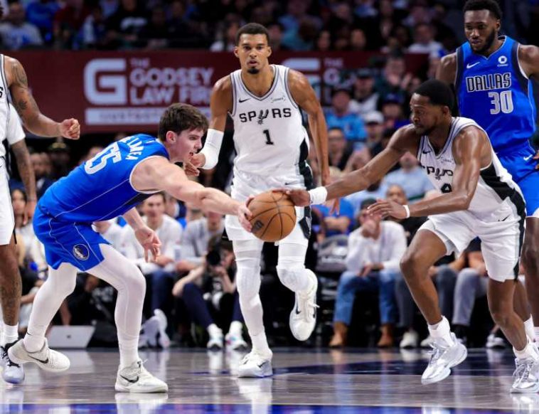 Baschet: NBA – Prima victorie a sezonului pentru San Antonio Spurs