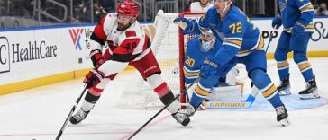 Hochei: NHL – Victorie în deplasare pentru campioana Carolina Hurricanes