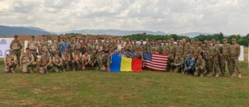 Ambasada SUA: Militarii americani și români lucrează umăr la umăr pentru siguranța flancului estic al NATO