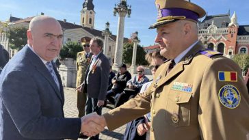 Bihor/ Ilie Bolojan, la Oradea de Ziua Armatei Române: Le mulțumim militarilor care își fac datoria în fiecare zi