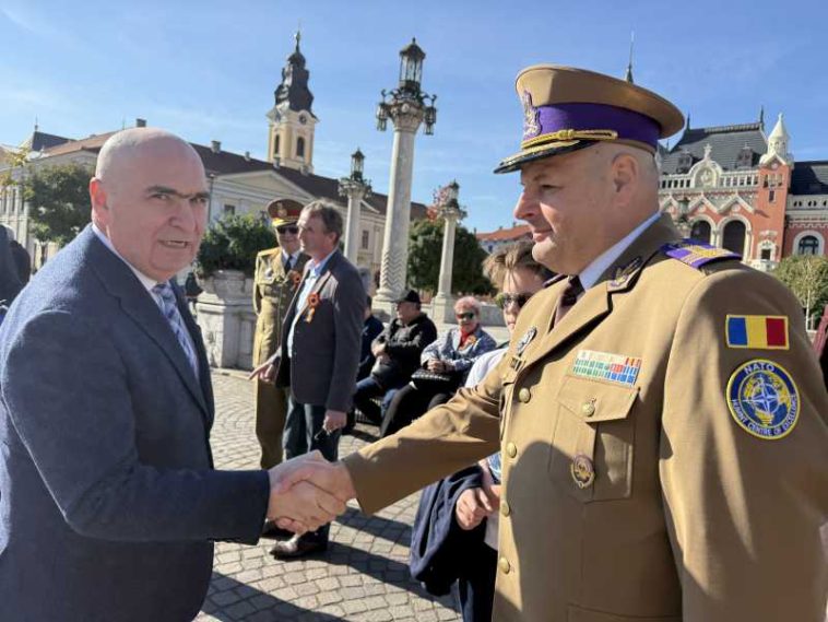 Bihor/ Ilie Bolojan, la Oradea de Ziua Armatei Române: Le mulțumim militarilor care își fac datoria în fiecare zi